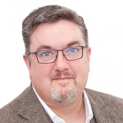 Martin Burns-4-square.jpeg